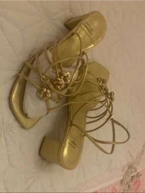 Jeffrey Campbell Metallic Gold Floral-Strap Block Heel Sandals, never worn